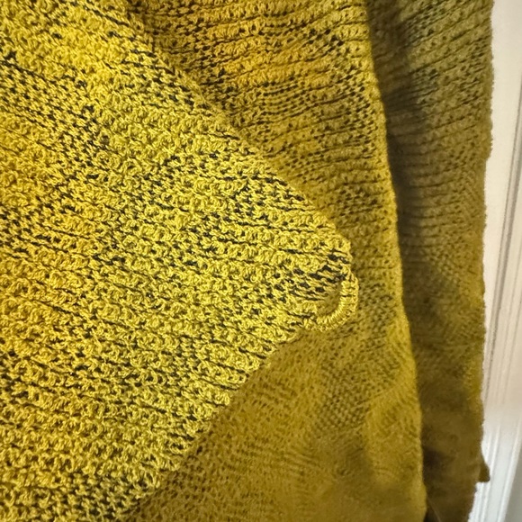 St. John Olive Scroll Tapestry Wool Blend Jacket - Picture 5 of 12